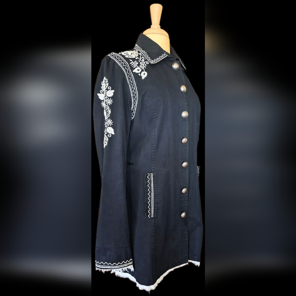 Double D Ranch Black With White Embroidery Jacket Med